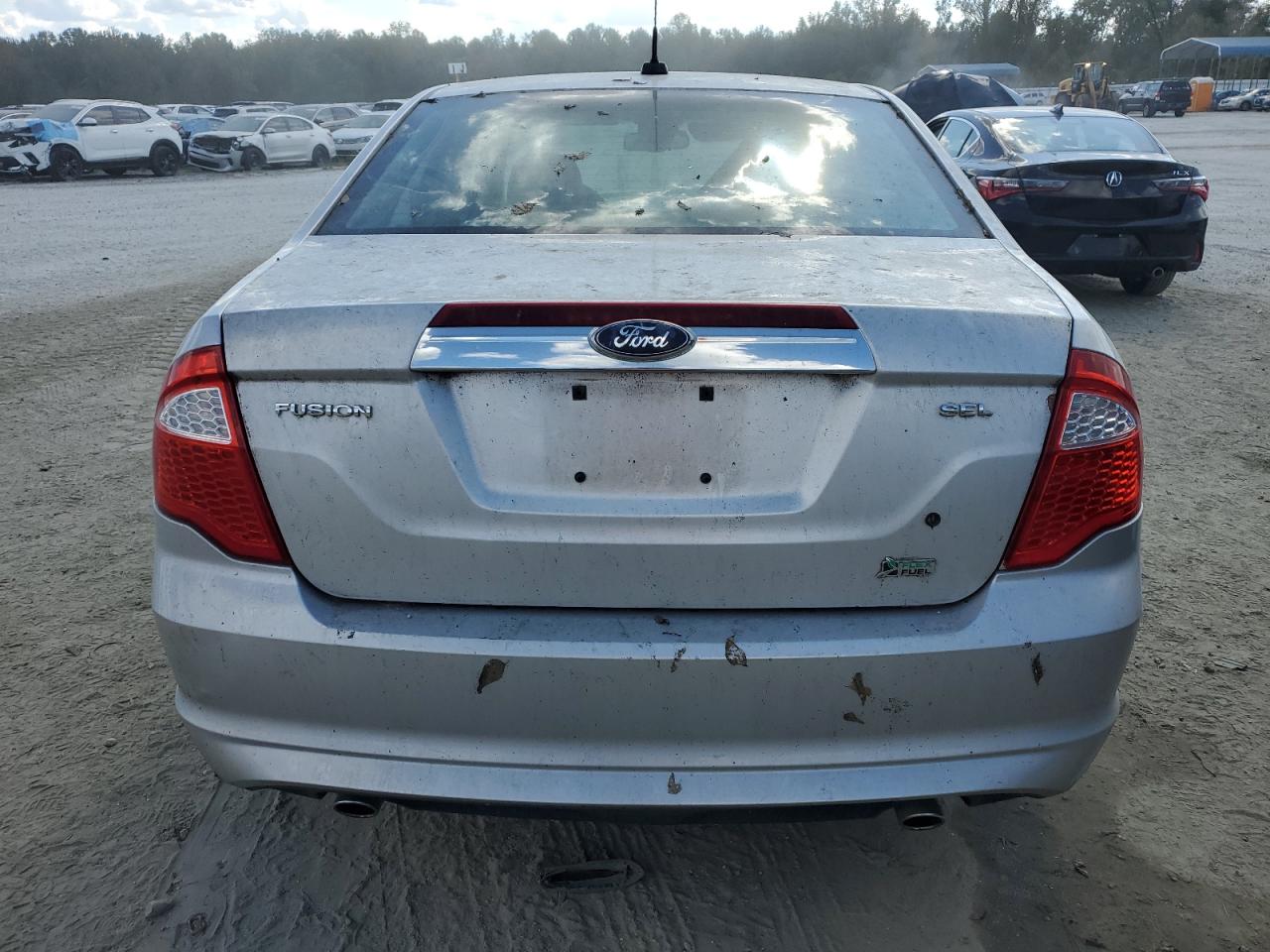 2010 Ford Fusion - Image 6