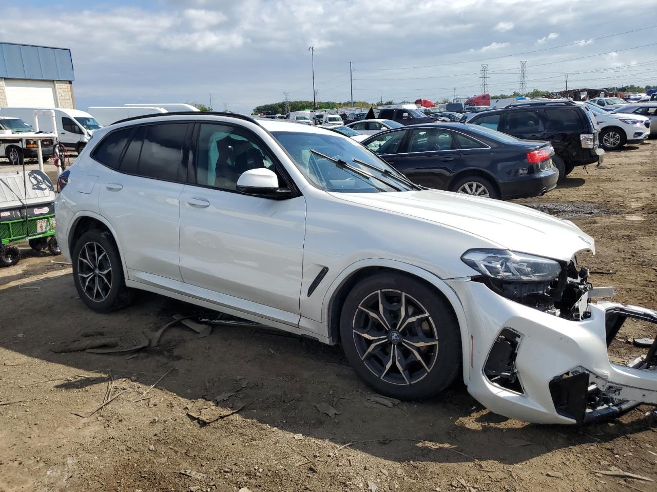 2023 BMW X3 - Image 4