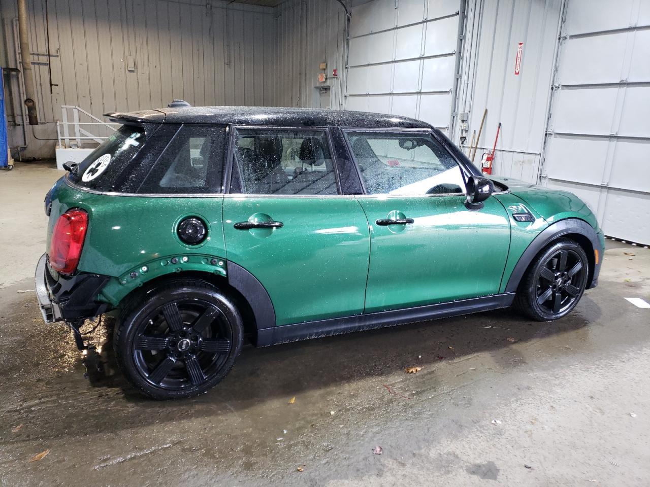 2022 MINI Cooper - Image 3