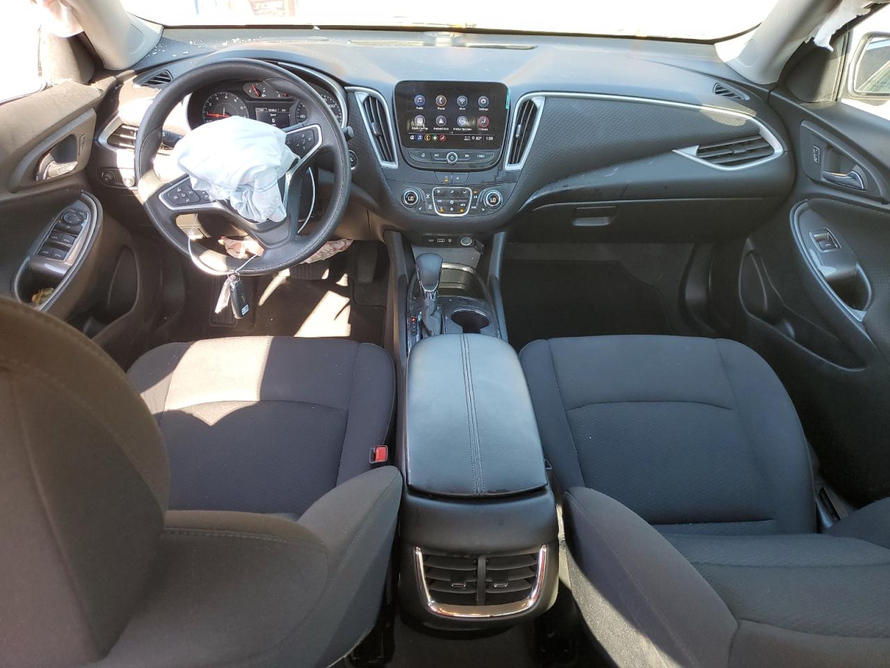 2023 Chevrolet Malibu - Image 8
