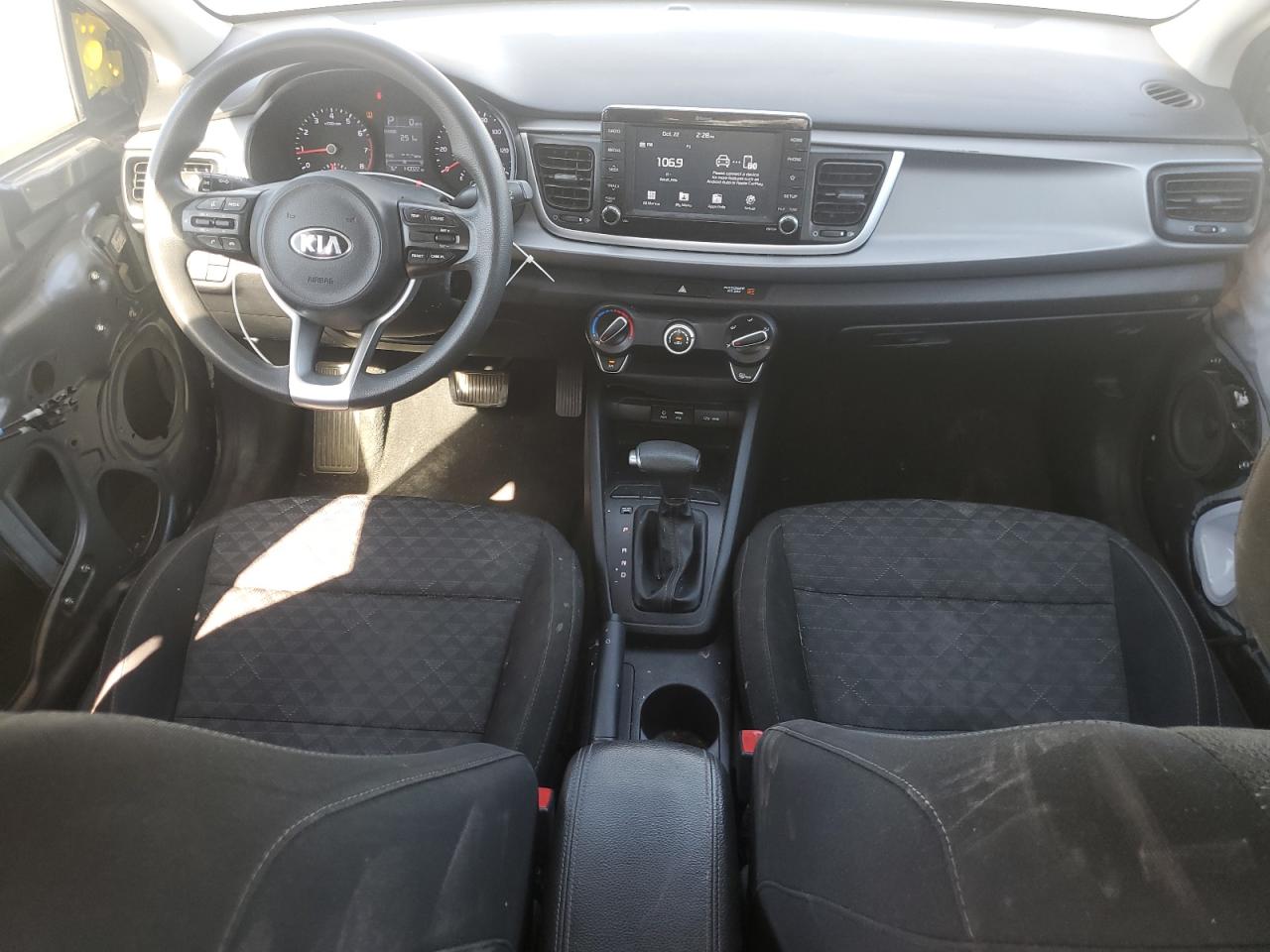 3KPA24ABXKE239152 2019 Kia Rio S