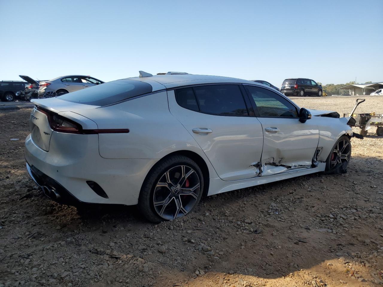 2020 Kia Stinger - Image 3