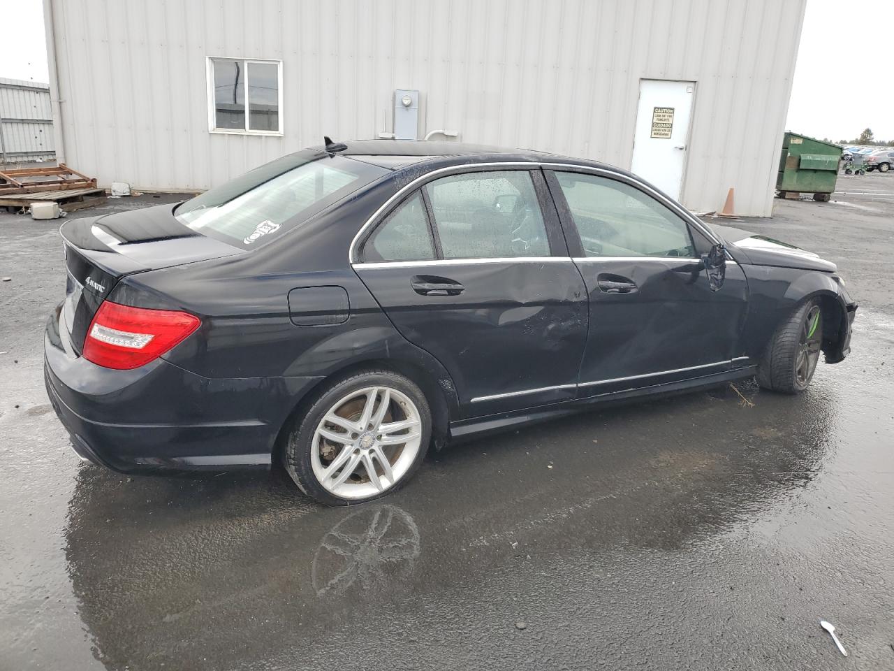 VIN WDDGF8AB7DR283256 2013 MERCEDES-BENZ C-CLASS no.3