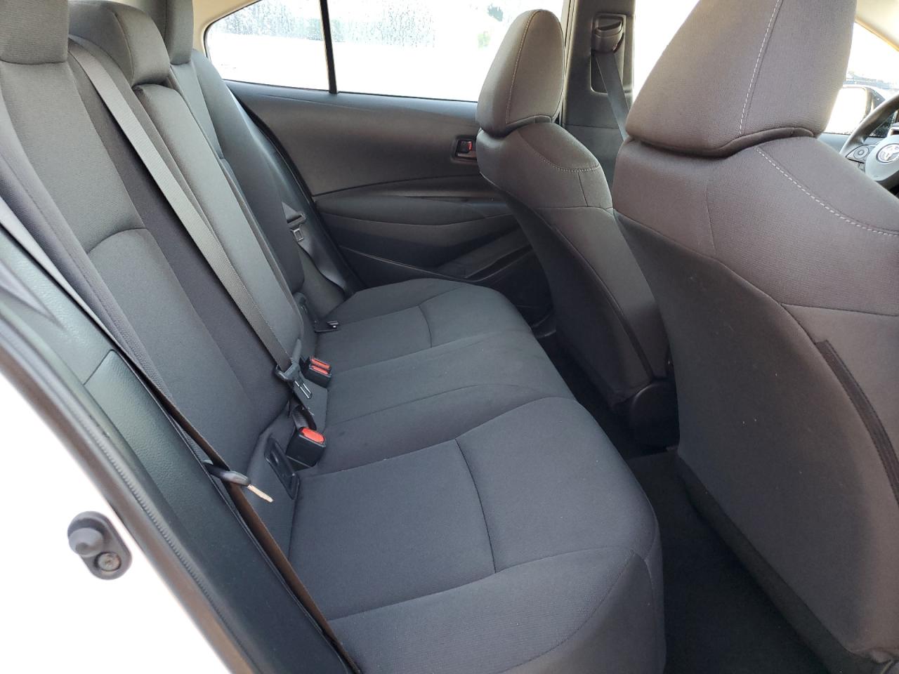 2022 Toyota Corolla Le VIN: 5YFEPMAE4NP368049 Lot: 74702554