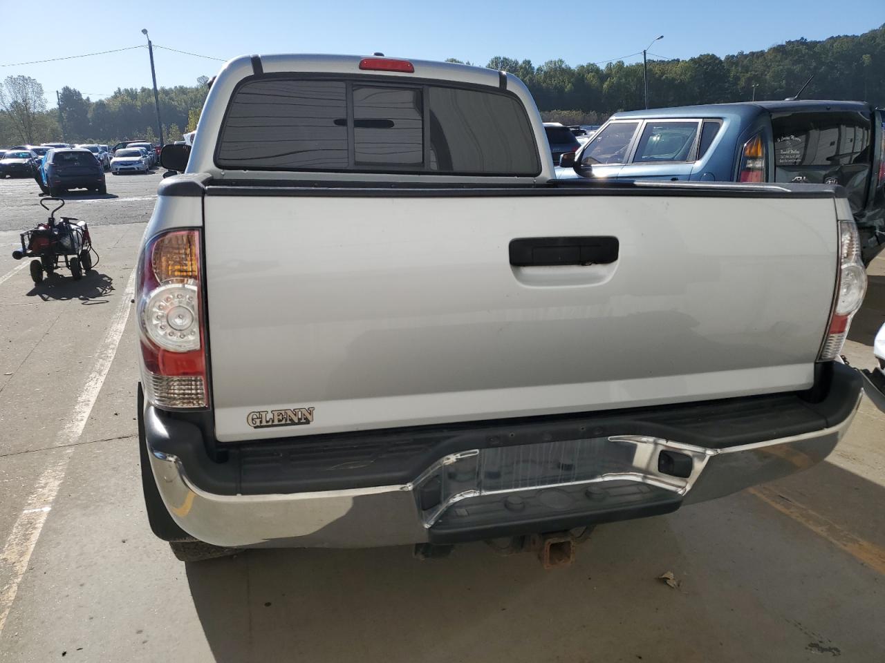 5TFLU4EN8BX016048 2011 Toyota Tacoma Double Cab