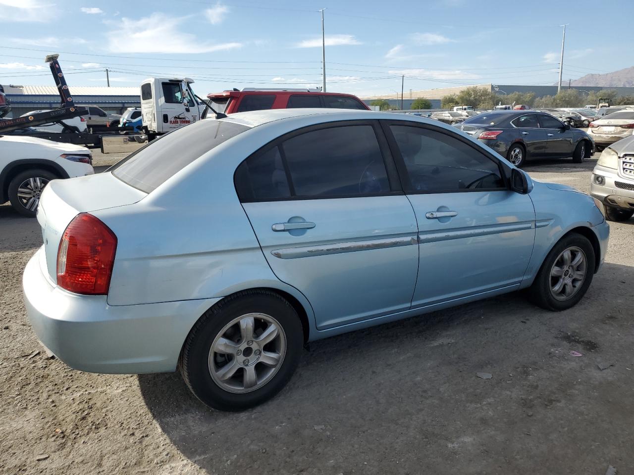 2006 Hyundai Accent - Image 3