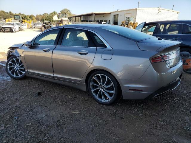  LINCOLN MKZ 2019 Золотой