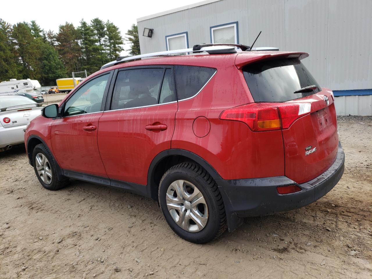 2T3BFREV7FW239100 2015 TOYOTA RAV 4 - Image 2