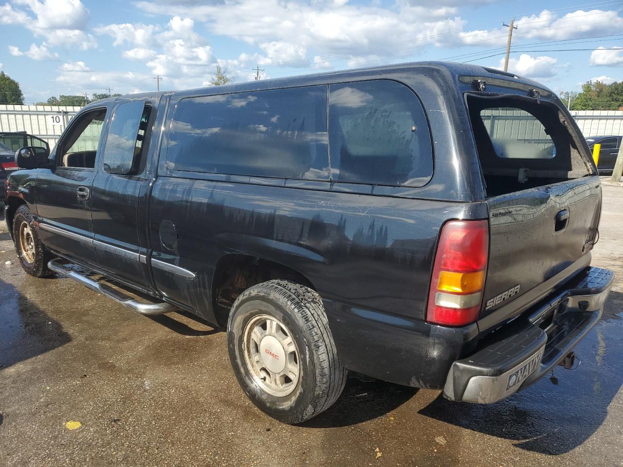 2GTEC19T721293077 2002 GMC New Sierra C1500