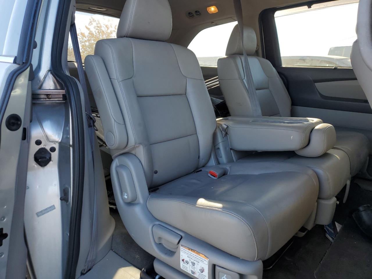 2012 Honda Odyssey Touring VIN: 5FNRL5H98CB060905 Lot: 77648194