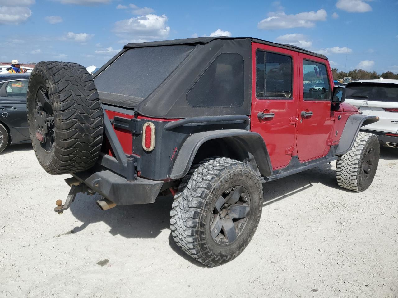 2007 Jeep Wrangler X VIN: 1J4GA39137L169179 Lot: 76568674