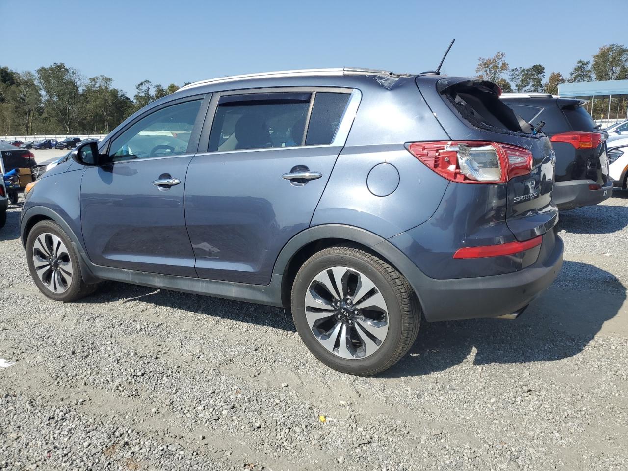 2012 Kia Sportage - Image 2