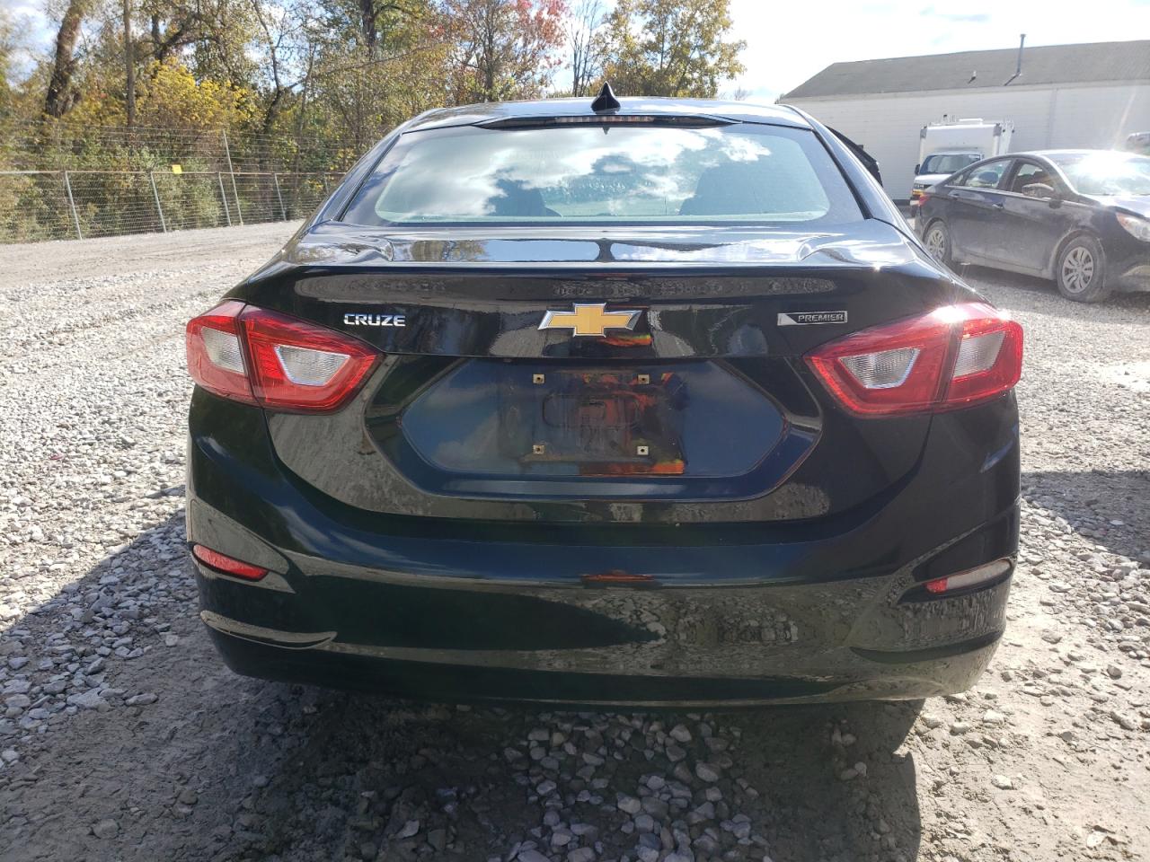 2017 Chevrolet Cruze Premier VIN: 1G1BF5SM6H7270298 Lot: 76697914