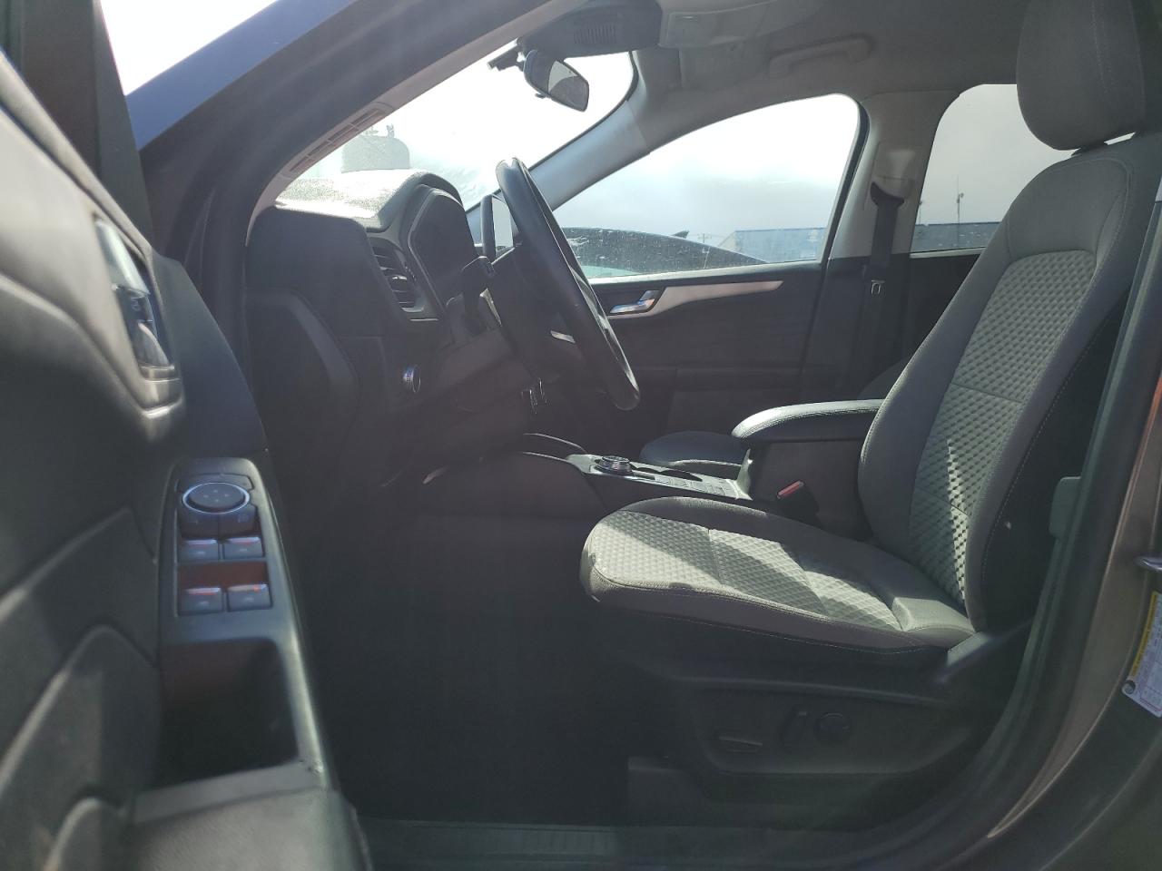 2021 Ford Escape Se VIN: 1FMCU0G63MUB15648 Lot: 77422294