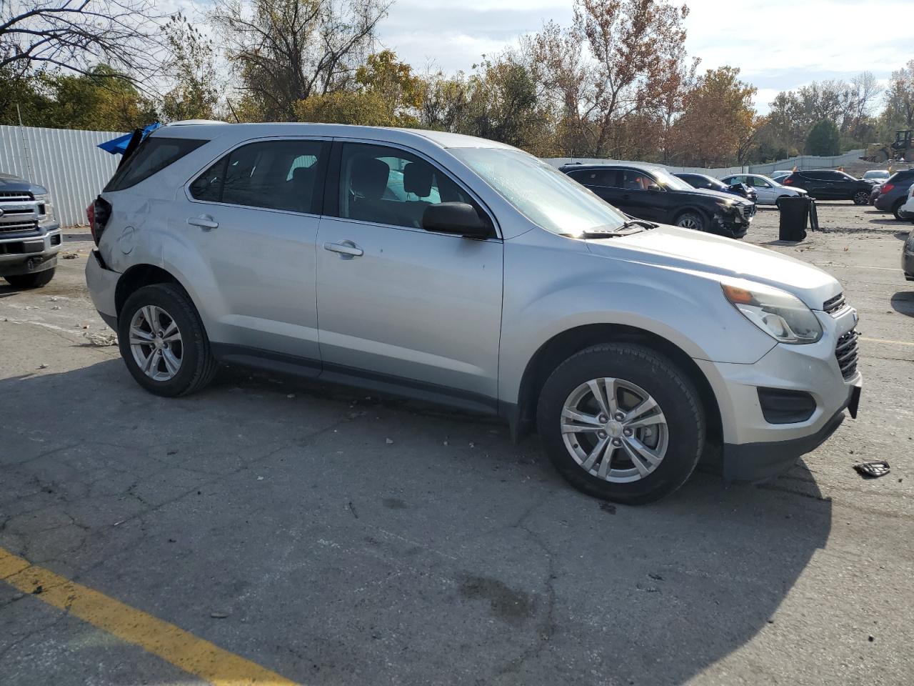 2016 Chevrolet Equinox - Image 4