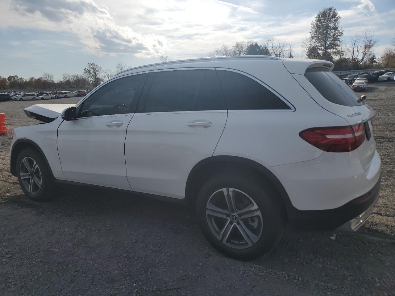 2019 Mercedes-Benz GLC - Image 2