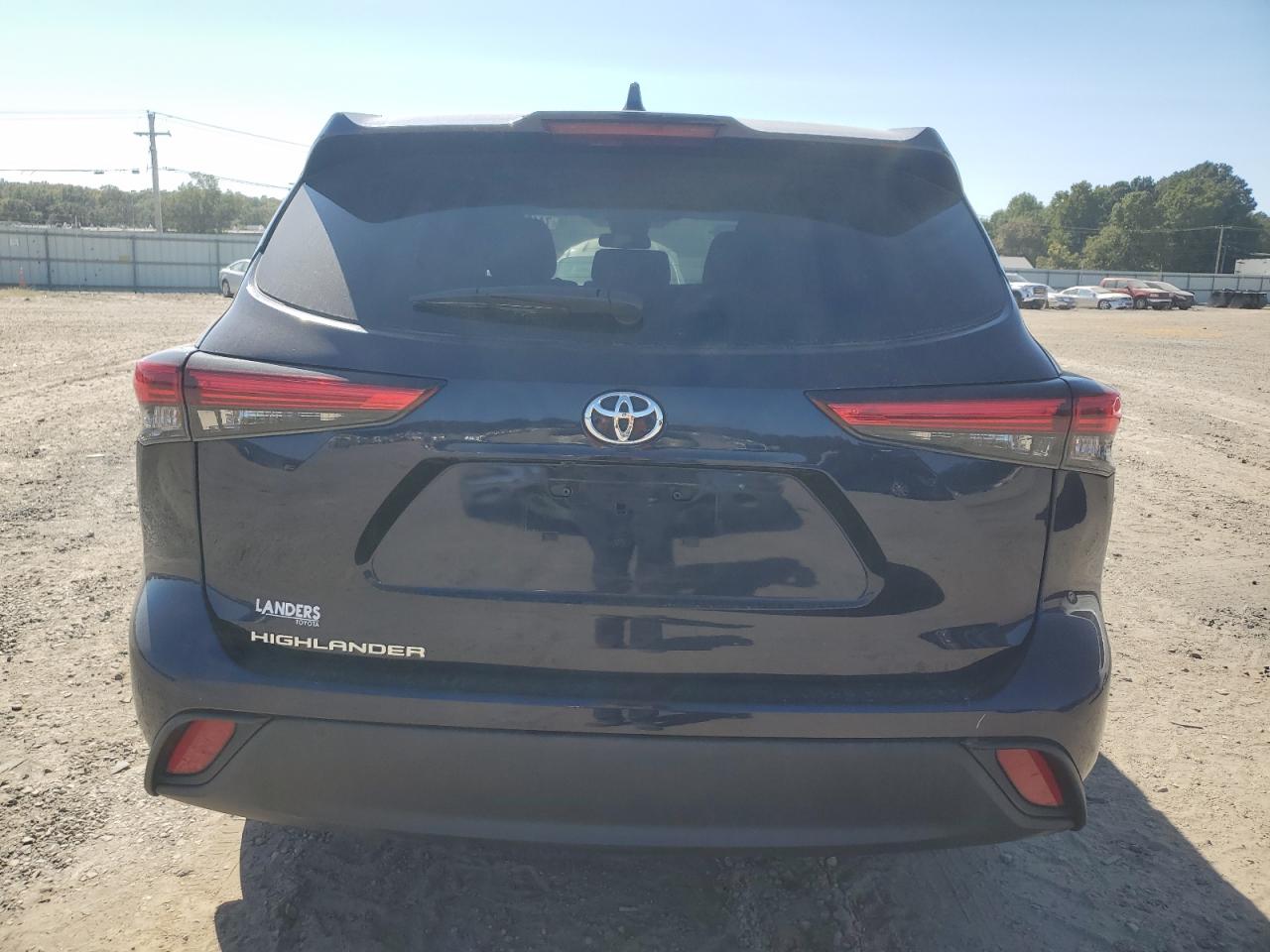 2020 Toyota Highlander - Image 6