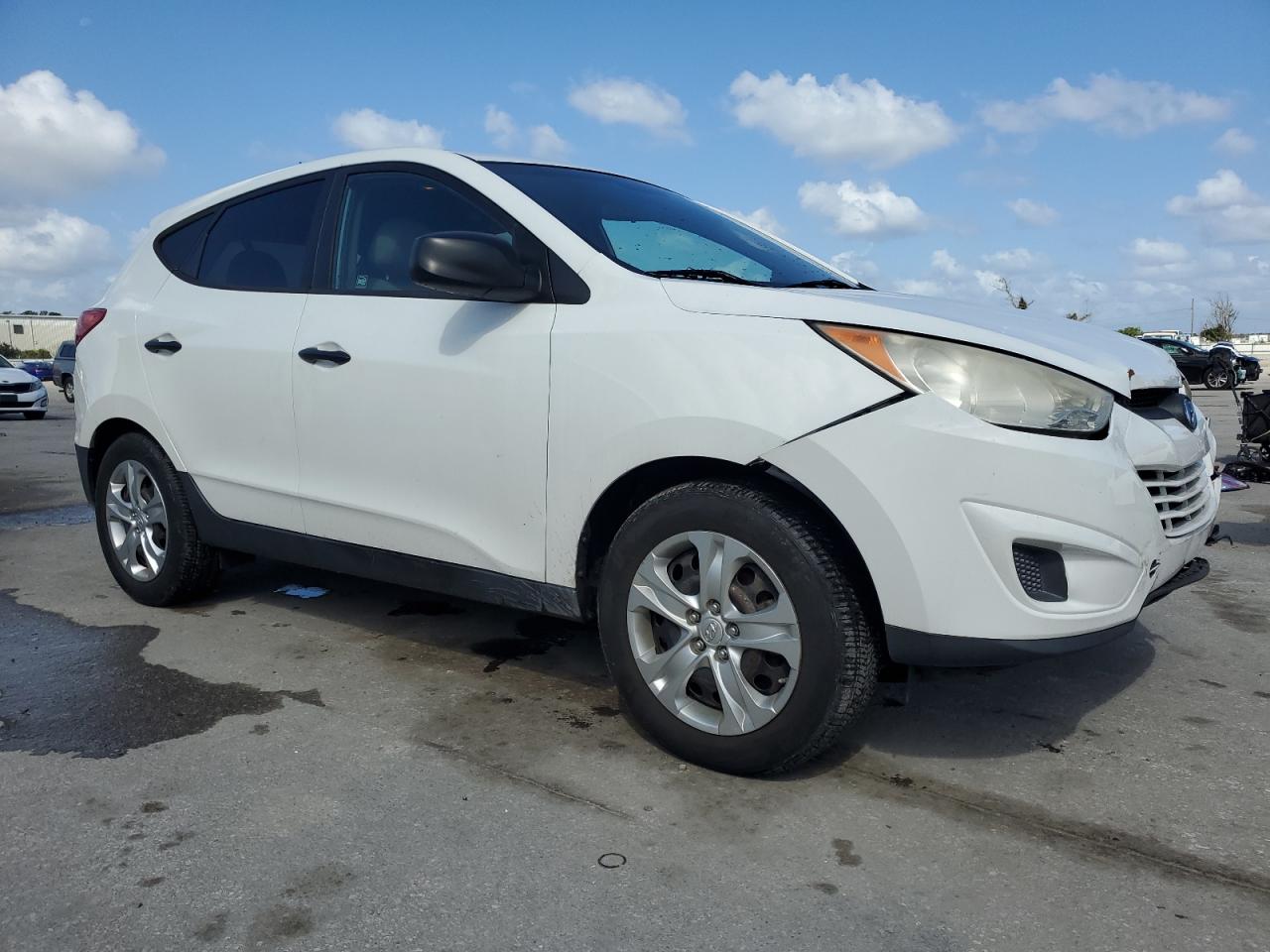 2013 Hyundai Tucson - Image 4