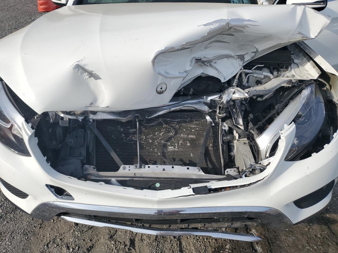 2019 Mercedes-Benz GLC - Image 11