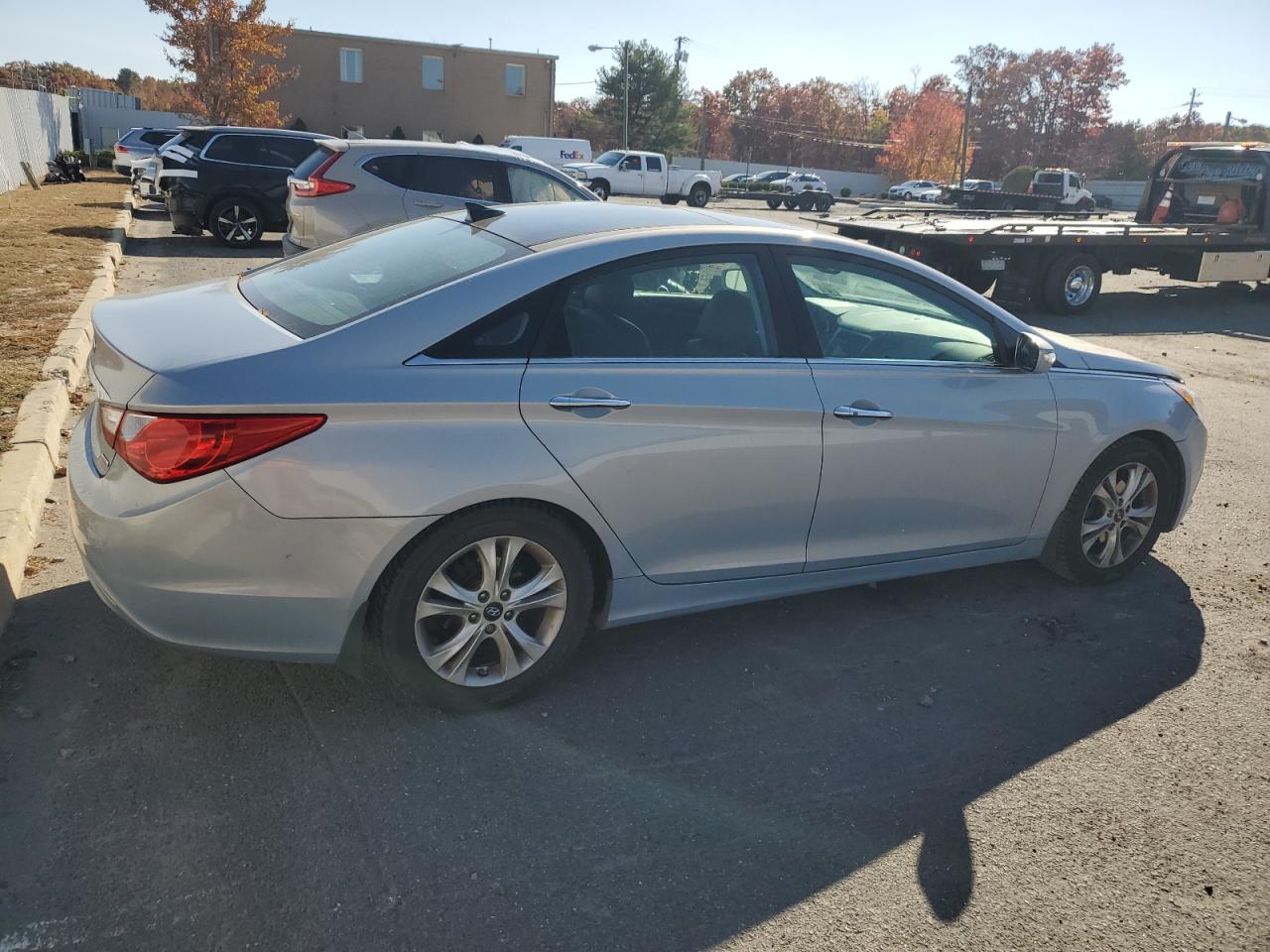 2012 Hyundai Sonata - Image 3