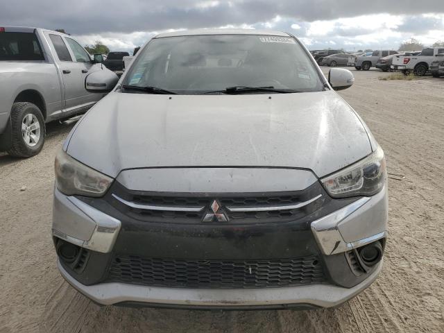  MITSUBISHI OUTLANDER 2019 Серебристый