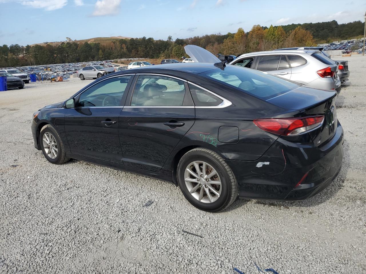 2018 Hyundai Sonata - Image 2
