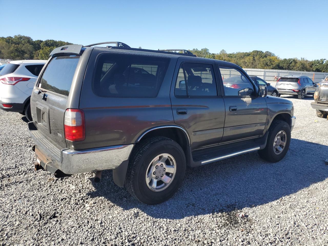 1996 Toyota 4Runner - Image 3