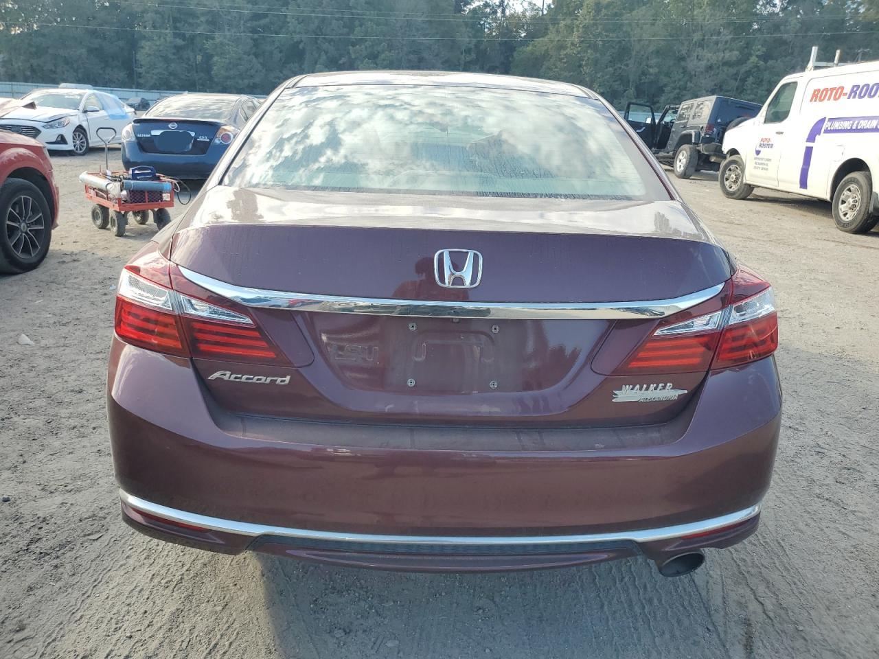 1HGCR2F32HA174661 2017 Honda Accord Lx