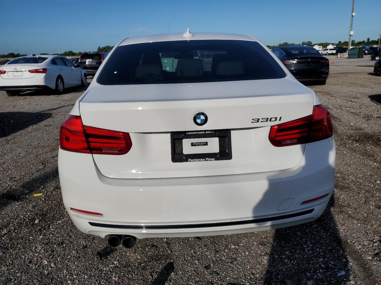 2018 BMW 330 I VIN: WBA8B9C5XJEE83204 Lot: 74930724