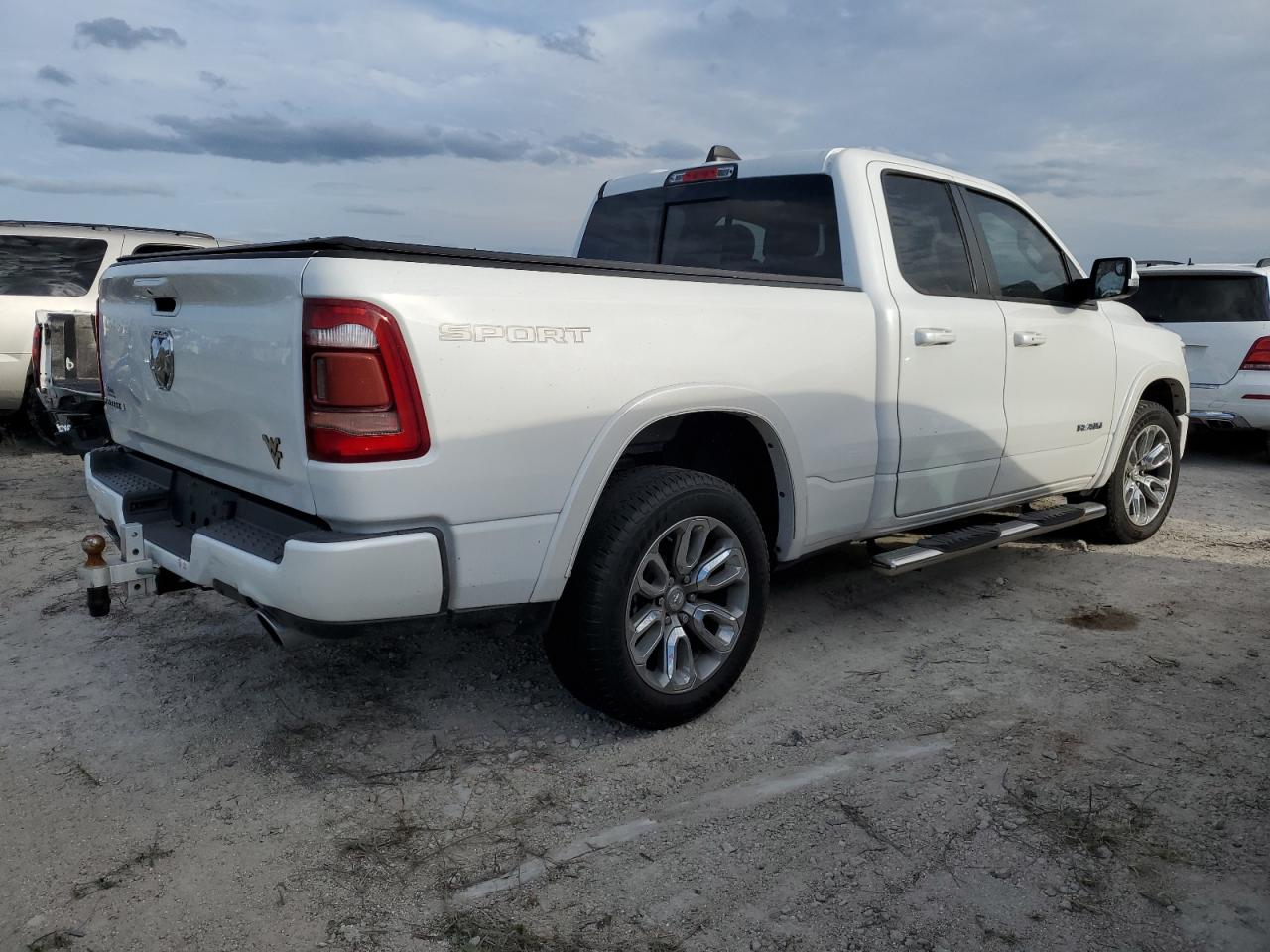 2020 RAM 1500 - Image 3