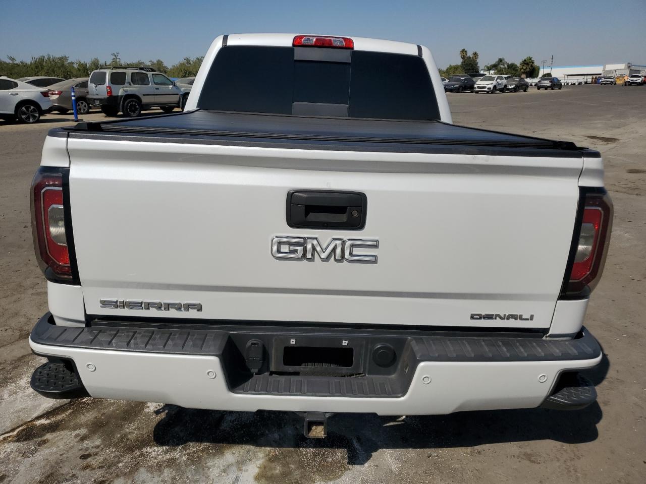 2018 GMC Sierra C1500 Denali VIN: 3GTP1PEJ5JG570496 Lot: 74599844