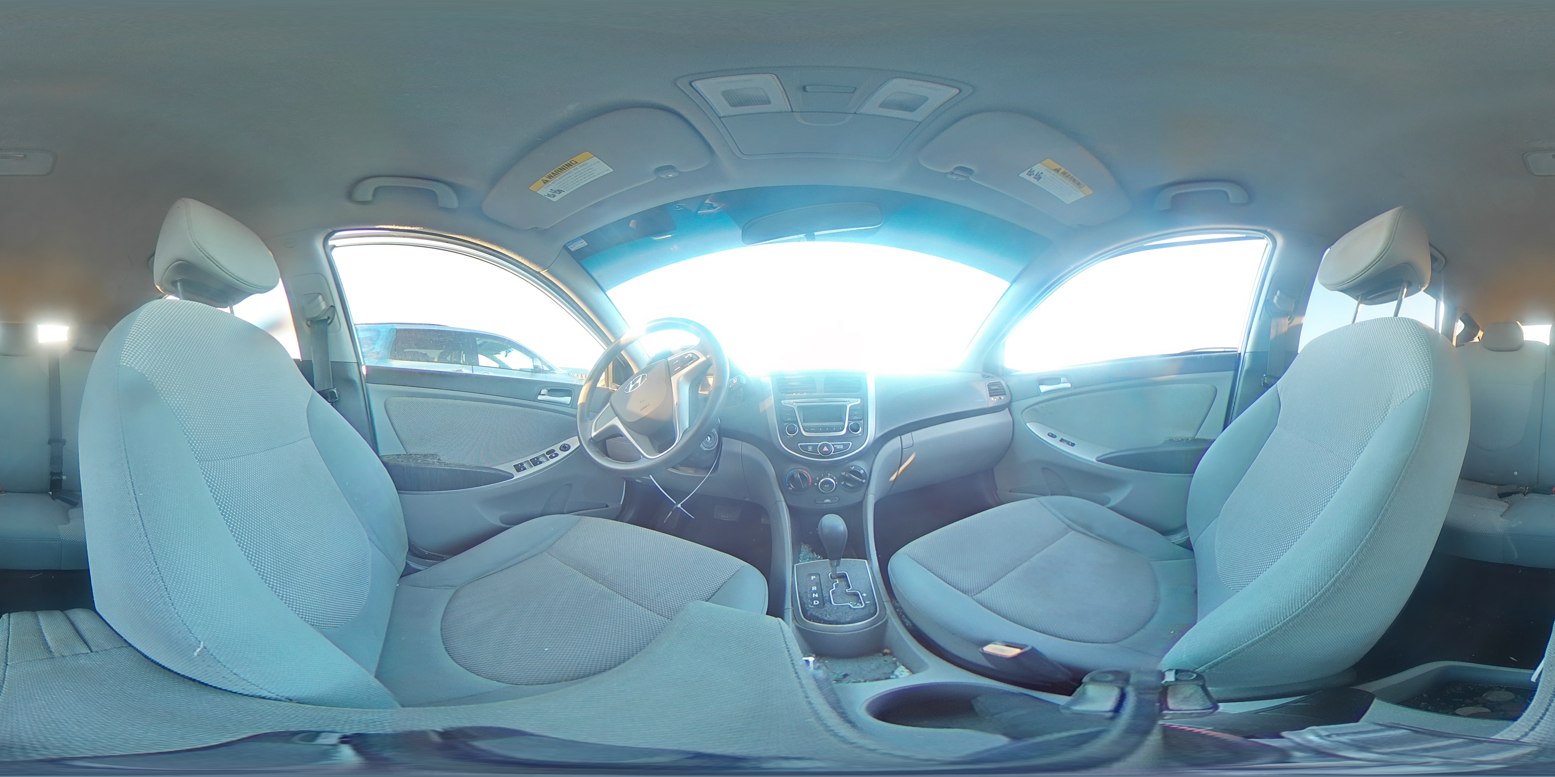 2014 Hyundai Accent - Image 14