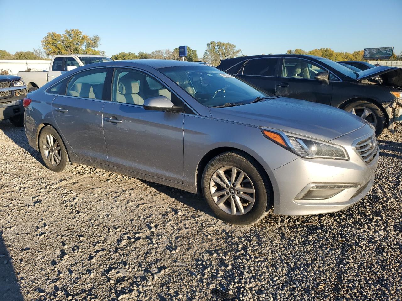 2015 Hyundai Sonata - Image 4