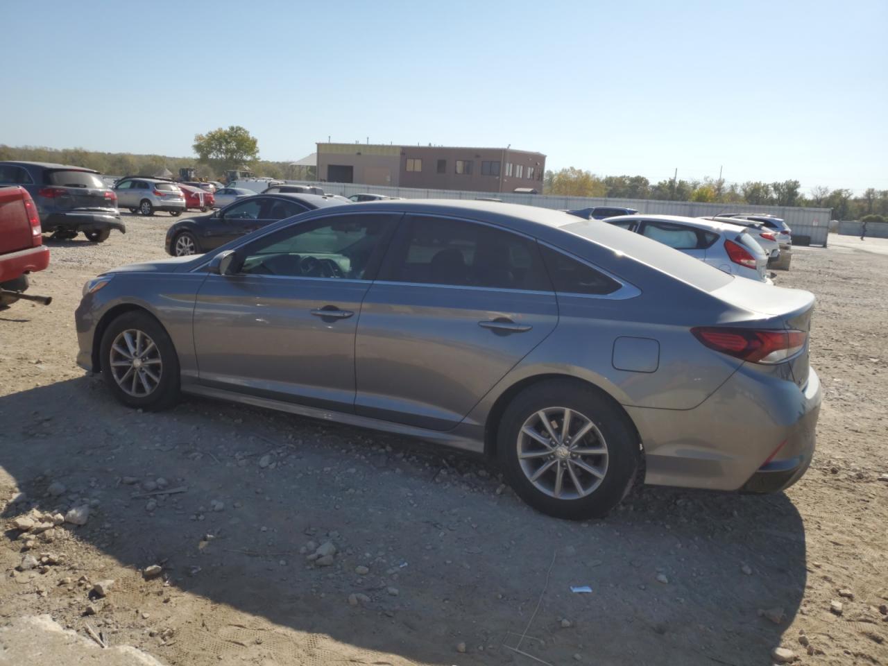 2018 Hyundai Sonata - Image 2