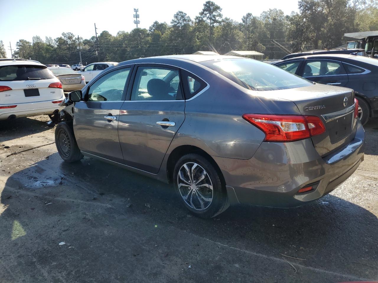 2019 Nissan Sentra - Image 2