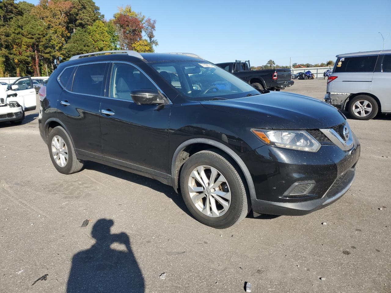 2016 Nissan Rogue - Image 4