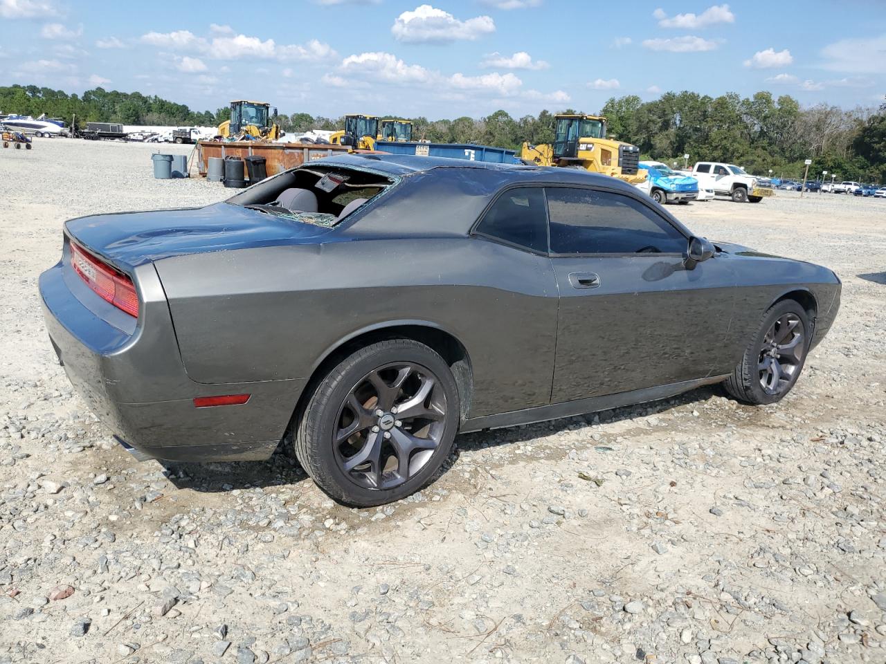 2010 Dodge Challenger - Image 3
