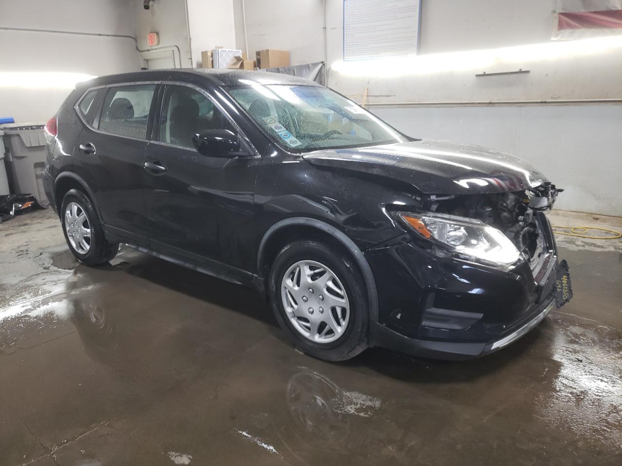 2018 Nissan Rogue - Image 4