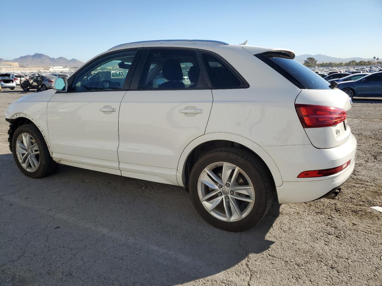 VIN WA1ECCFS1HR011257 2017 AUDI Q3 no.2