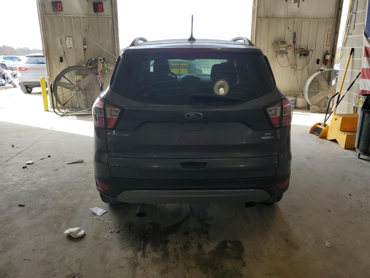 2018 Ford Escape Se VIN: 1FMCU9GD0JUB23057 Lot: 78403794