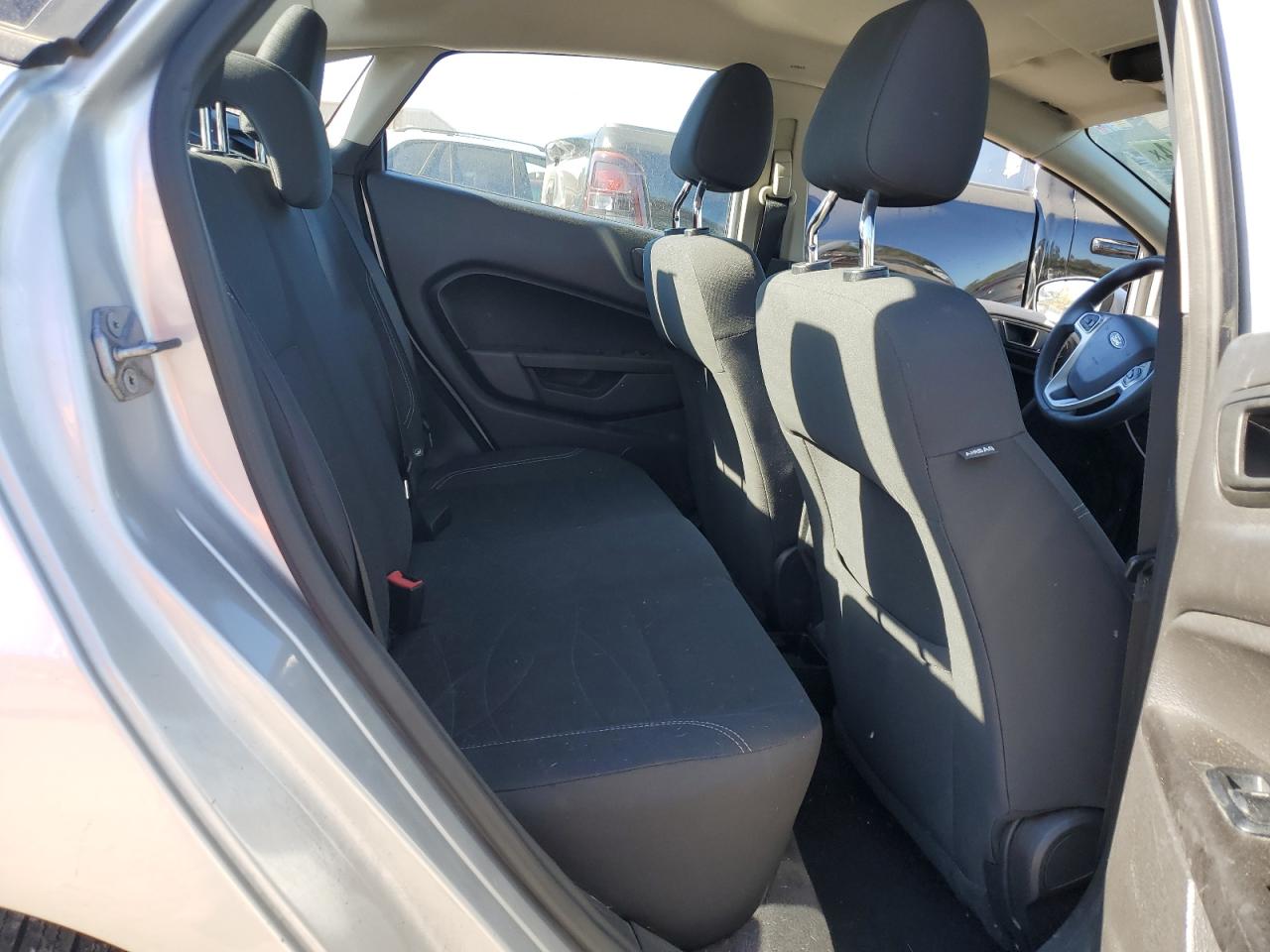 2019 Ford Fiesta Se VIN: 3FADP4BJ8KM113209 Lot: 83688334