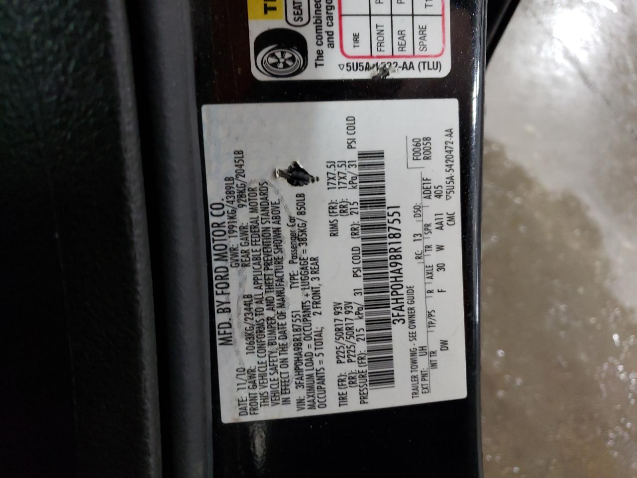 2011 Ford Fusion - Image 12