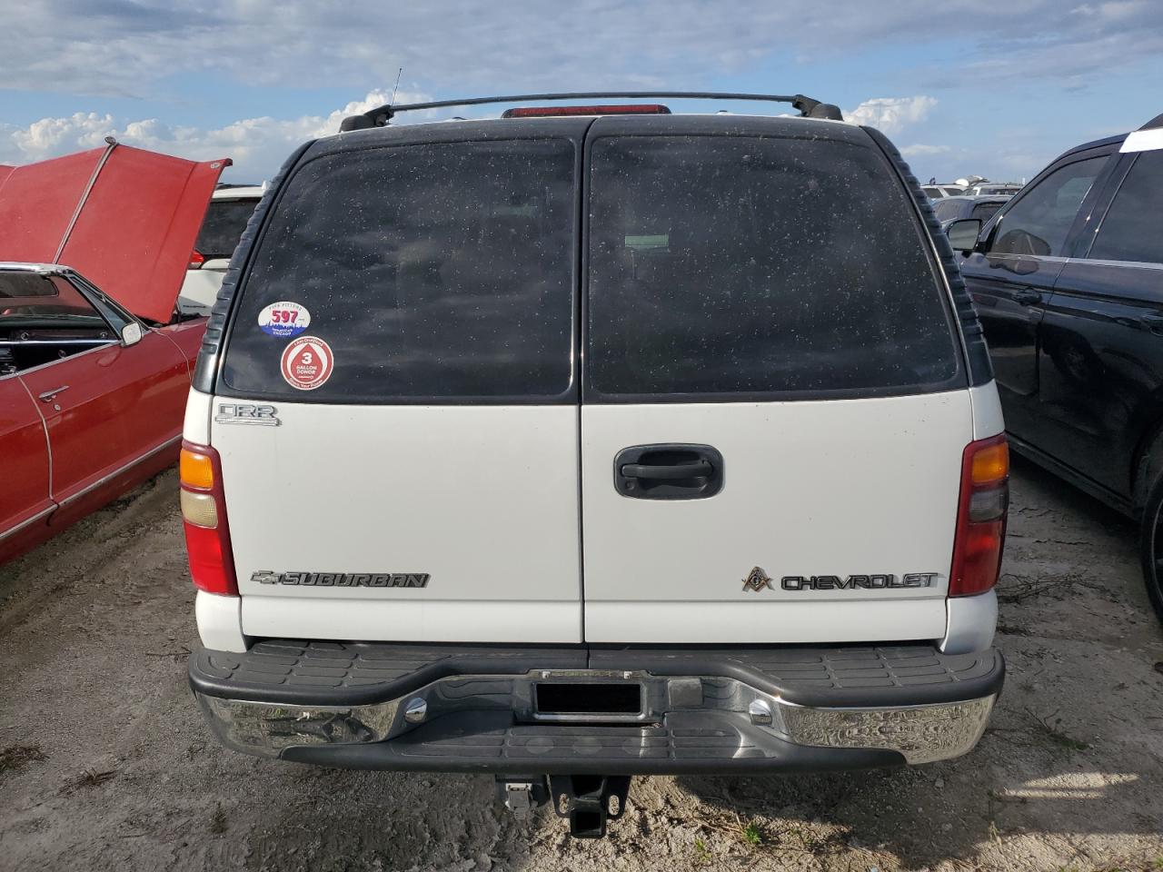 2001 Chevrolet Suburban C1500 VIN: 3GNEC16TX1G192908 Lot: 75622674