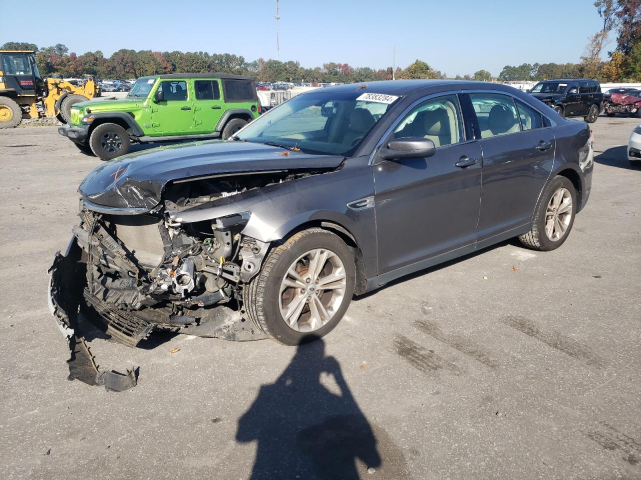 2014 Ford Taurus - Image 1