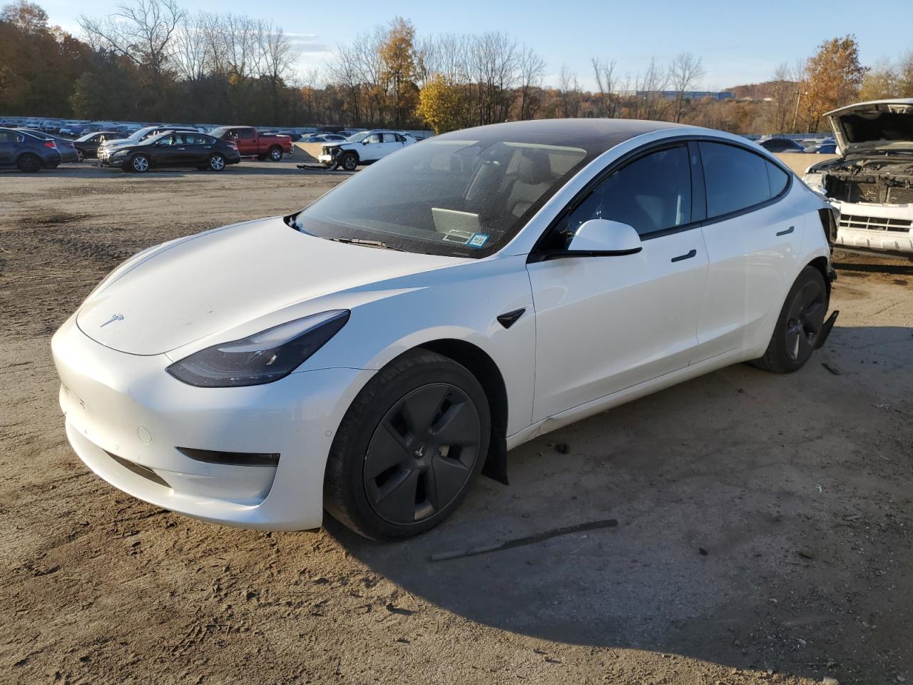 VIN 5YJ3E1EBXNF228577 2022 TESLA MODEL 3 no.1