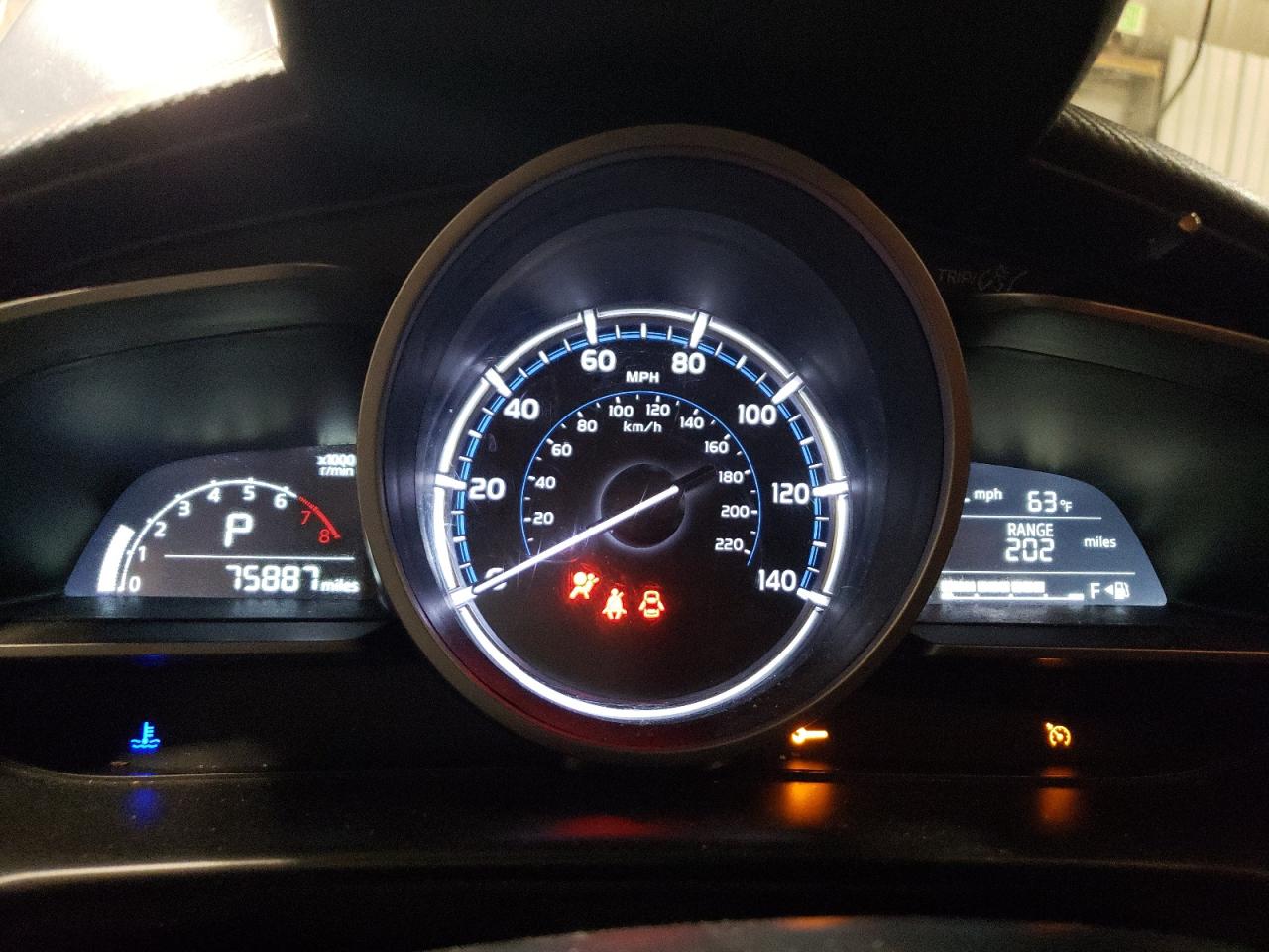 2019 Toyota Yaris - Image 9