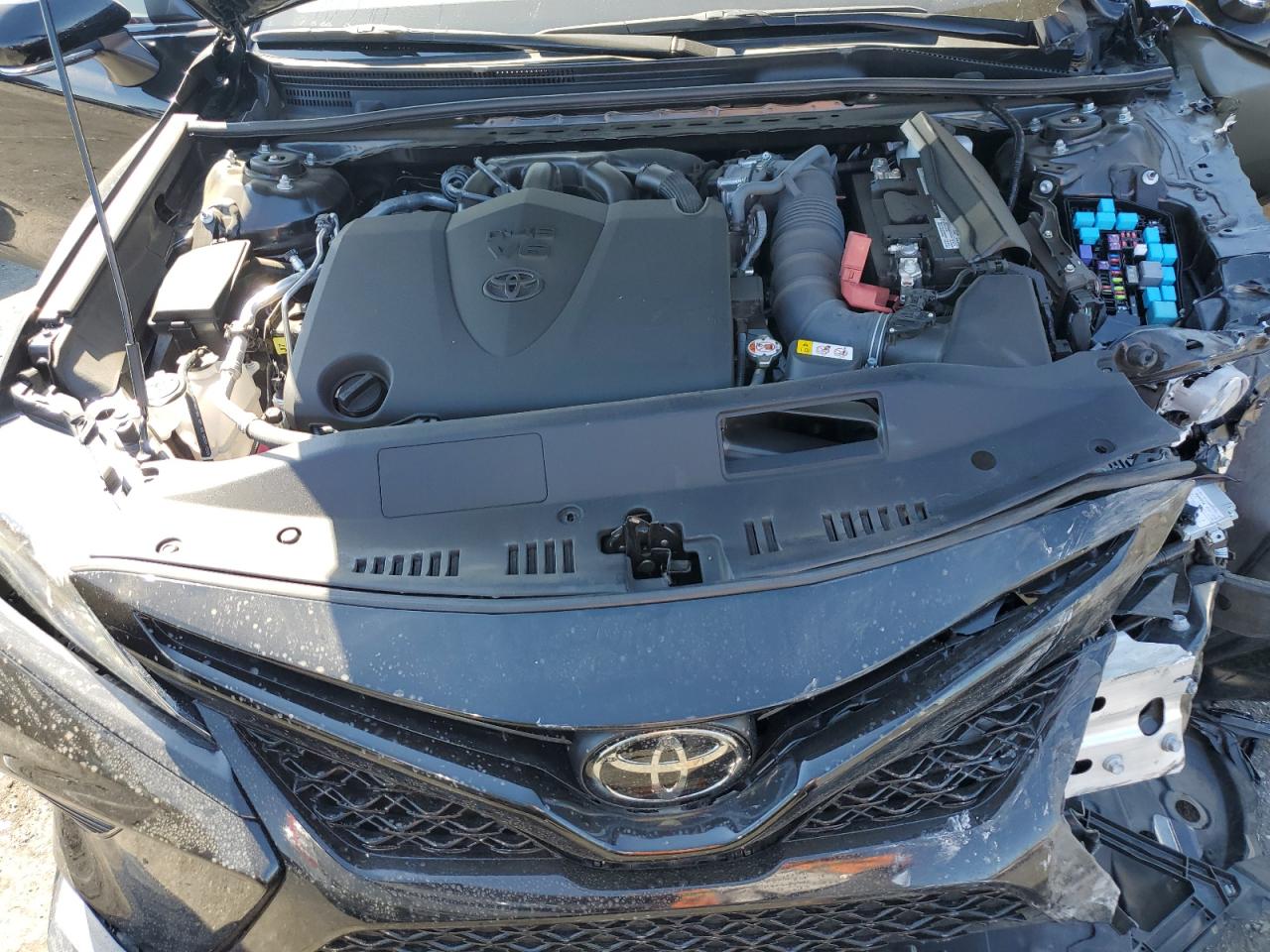 2023 Toyota Camry - Image 13