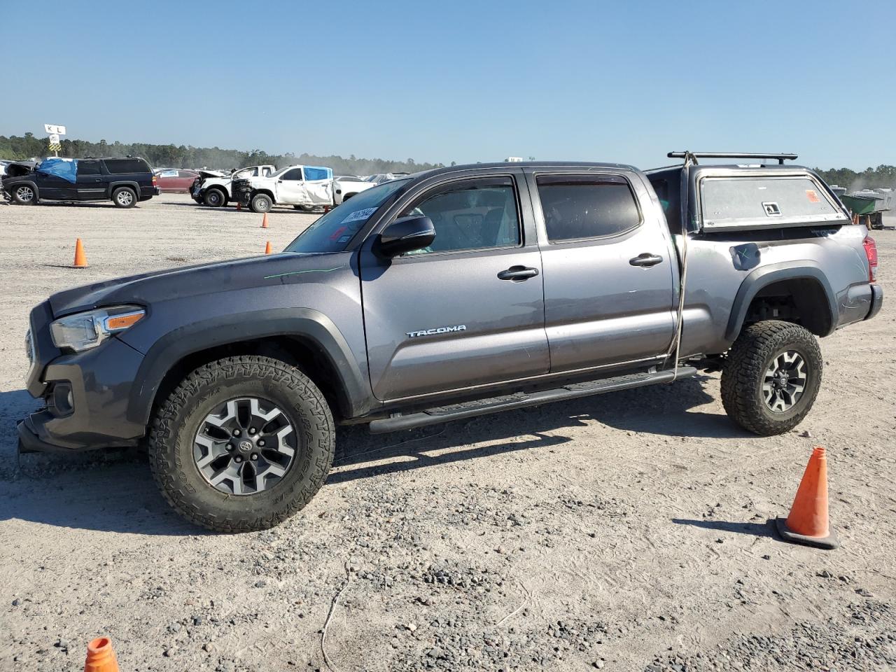 VIN 5TFDZ5BN3HX016967 2017 TOYOTA TACOMA no.1