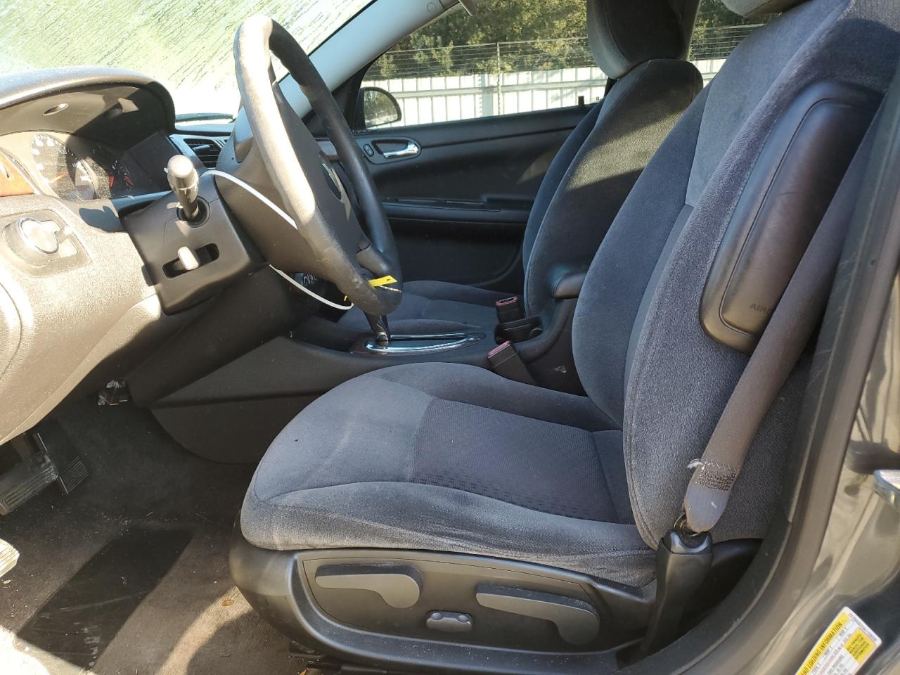 2010 Chevrolet Impala - Image 7