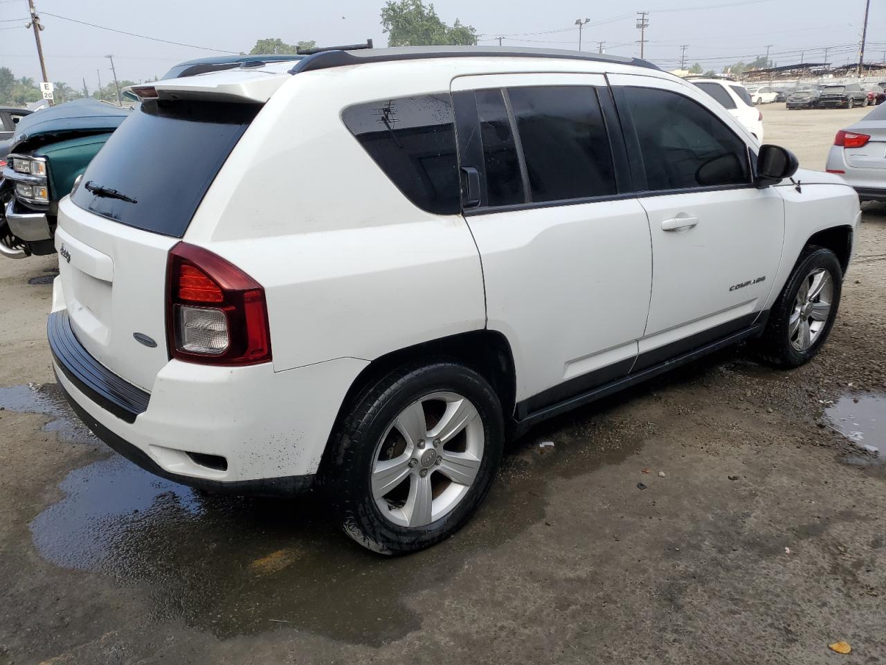 1C4NJDBB6GD520201 2016 Jeep Compass Sport